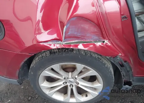 2013 Ford Taurus Sel z USA, uszkodzony, nr VIN 1FAHP2E88DG155357